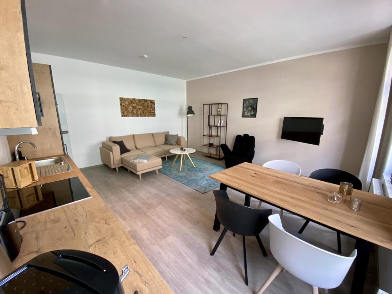 Discovair - Eisenach Karl14 - Vollausgestattete Apartments Mit Netflix In Der Fussgaengerzone Rum bild