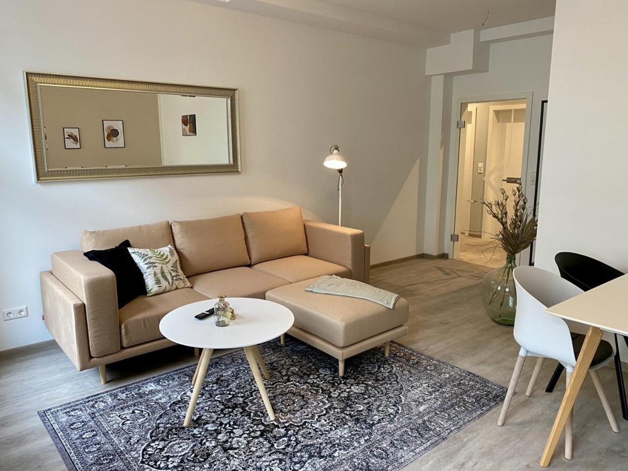 Discovair - Eisenach Karl14 - Vollausgestattete Apartments Mit Netflix In Der Fussgaengerzone Rum bild